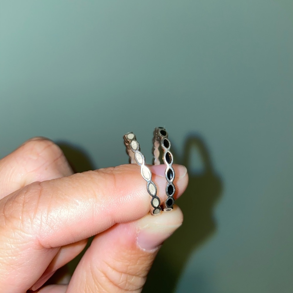 Black & white stackable Pandora rings
